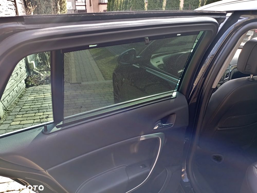 Opel Insignia 2.0 CDTI ecoFLEX Start/Stop Business Innovation - 16