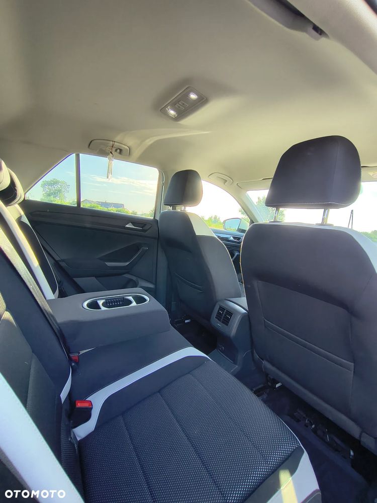 Volkswagen T-Roc 1.5 TSI GPF ACT Premium - 28
