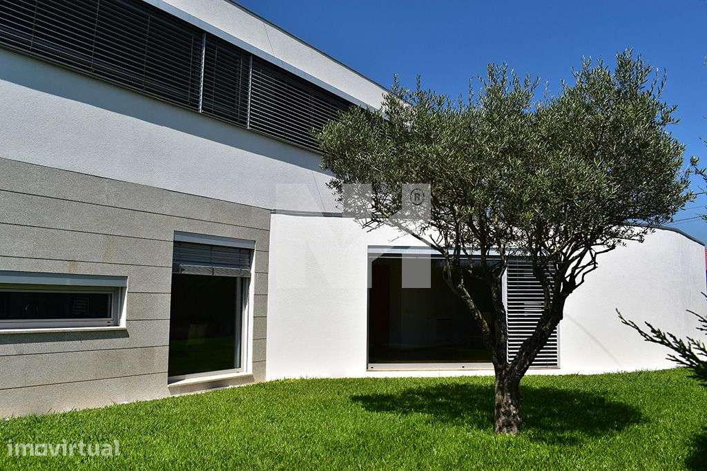 Moradia T4 | Piscina | Terraço | Vila do Conde - Grande imagem: 3/35