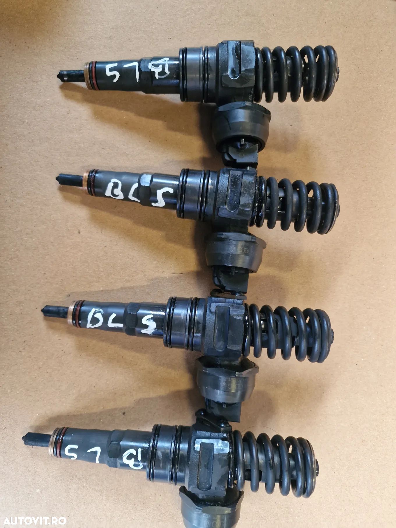 Injector/injectoare Vw Passat b6,Golf5,Touran,Audi,Skoda,Seat motor 1,9 tdi BLS - 1