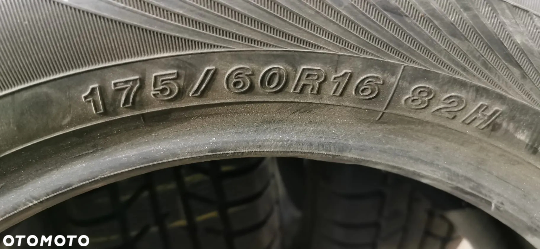 175/60 R16 Yokohama - 6