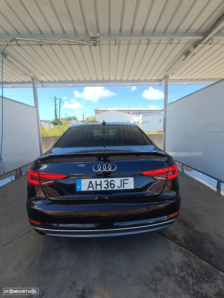 Audi A4 2.0 TDI S-line - 15