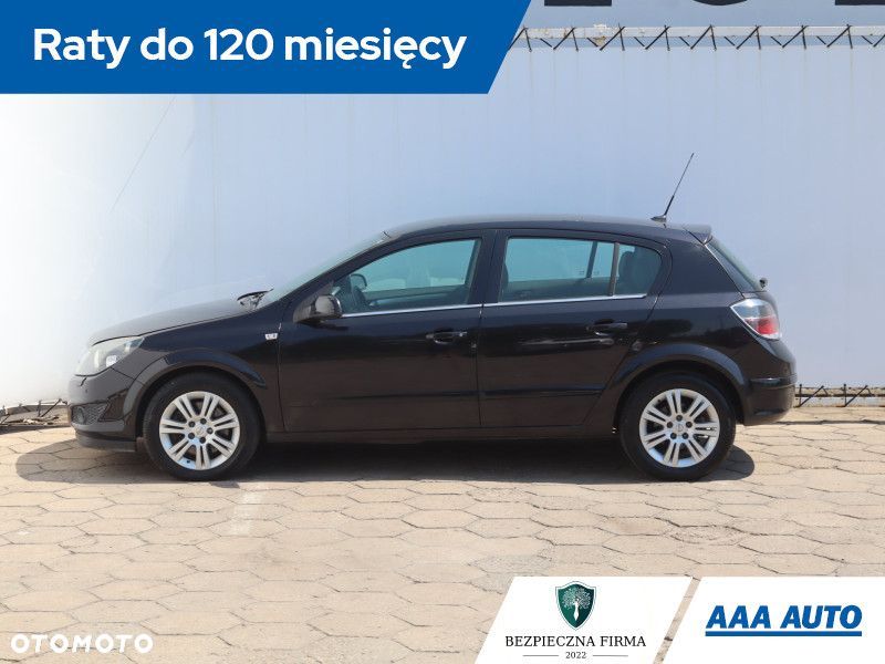Opel Astra - 4