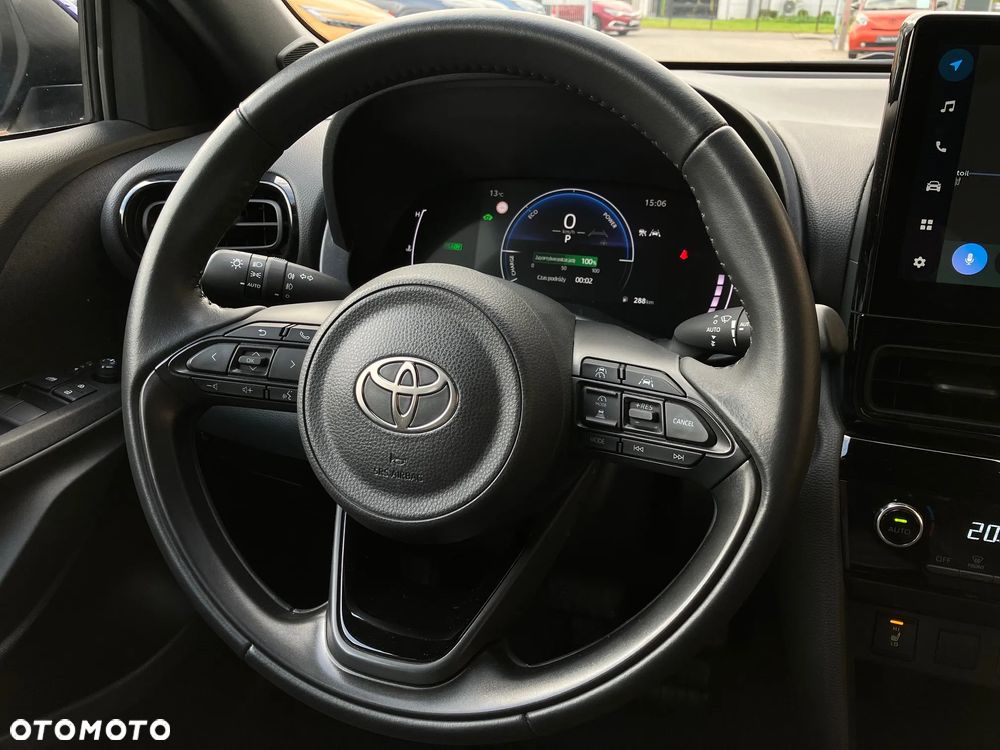 Toyota Yaris Cross Hybrid 1.5 Style - 23