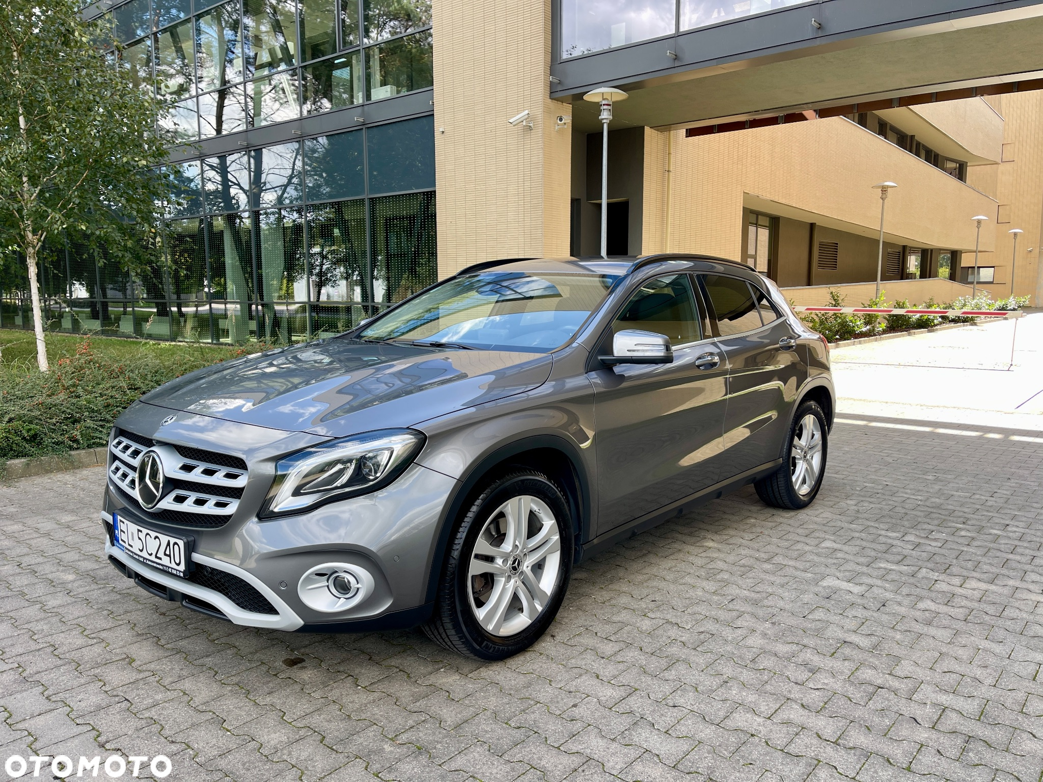 Mercedes-Benz GLA 220 4-Matic - 8
