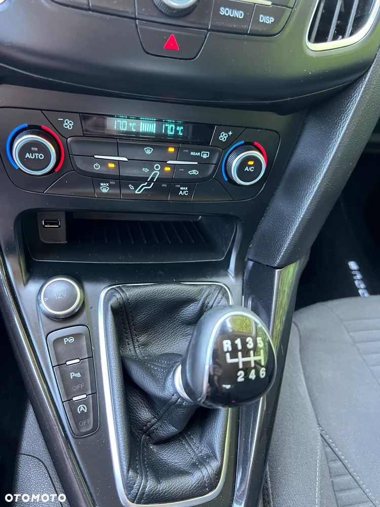 Ford Focus - 14