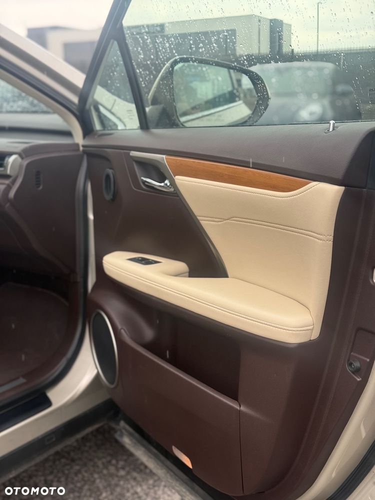 Lexus RX 350 Prestige - 16