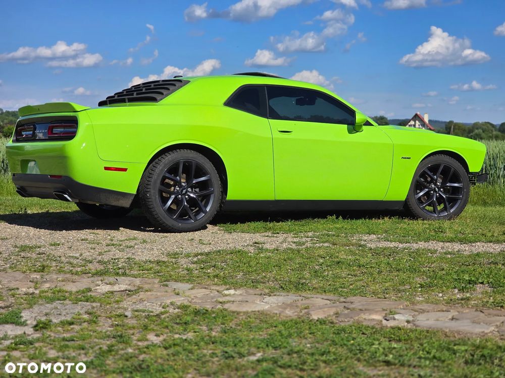 Dodge Challenger Automatik R/T Plus - 5