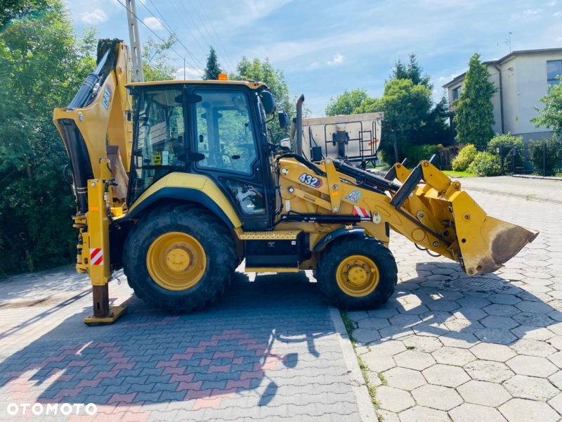 Caterpillar 432 - 4