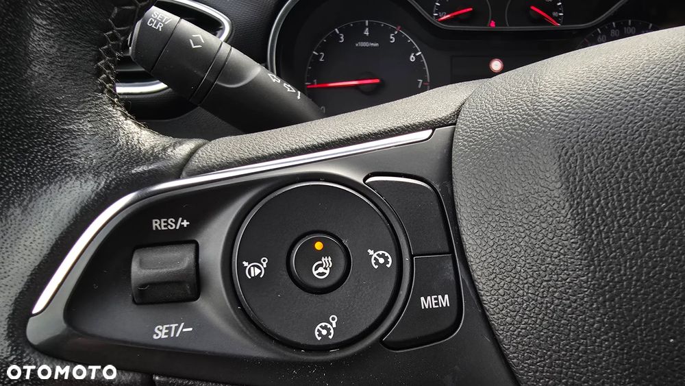 Opel Crossland 1.2 T Elegance Business Pack - 34