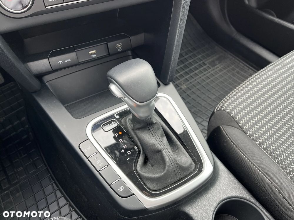 Kia Ceed 1.5 T-GDI M DCT - 15