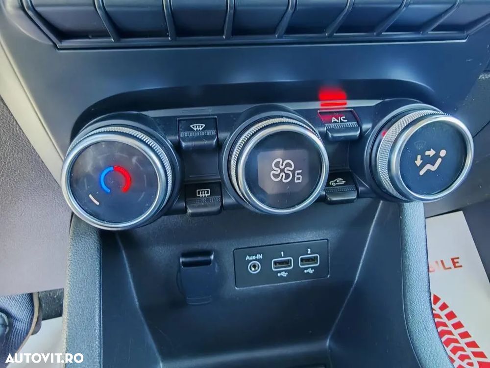 Renault Clio E-TECH Hybrid 140 BUSINESS EDITION - 15