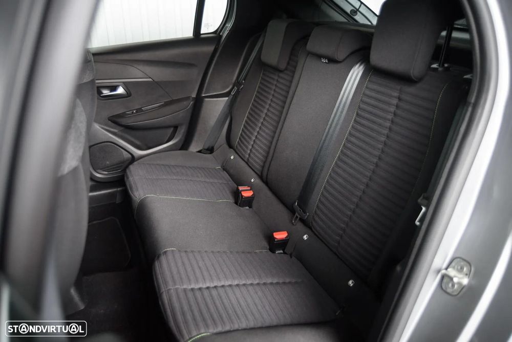 Peugeot 208 1.2 PureTech Active - 29