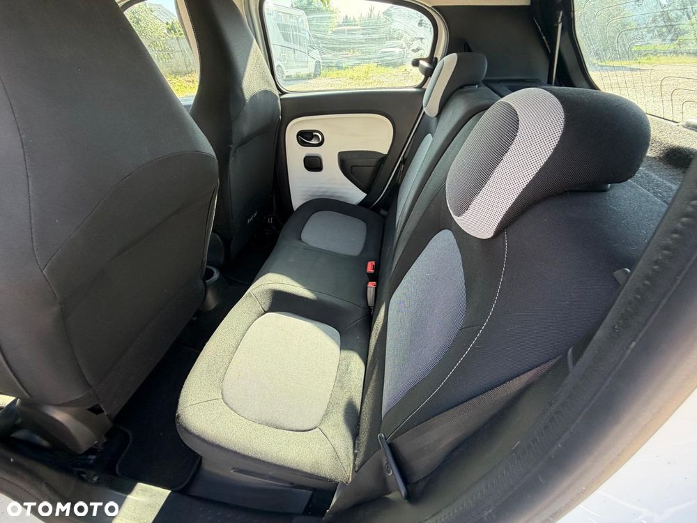 Renault Twingo SCe 75 INTENS - 14