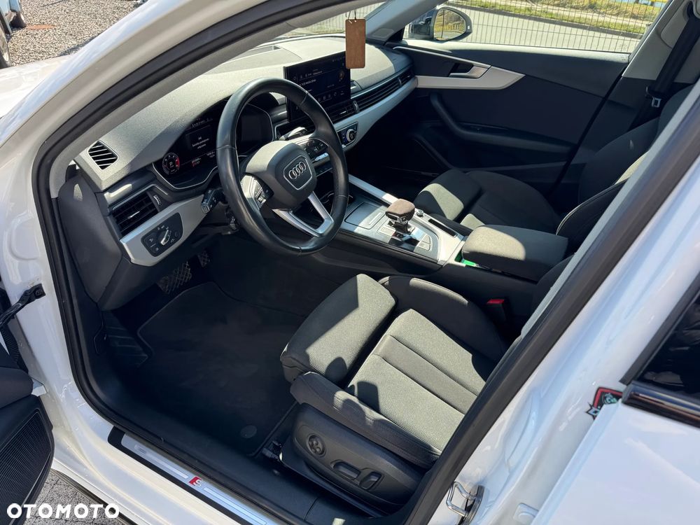 Audi A4 Avant 2.0 TDI S tronic - 14