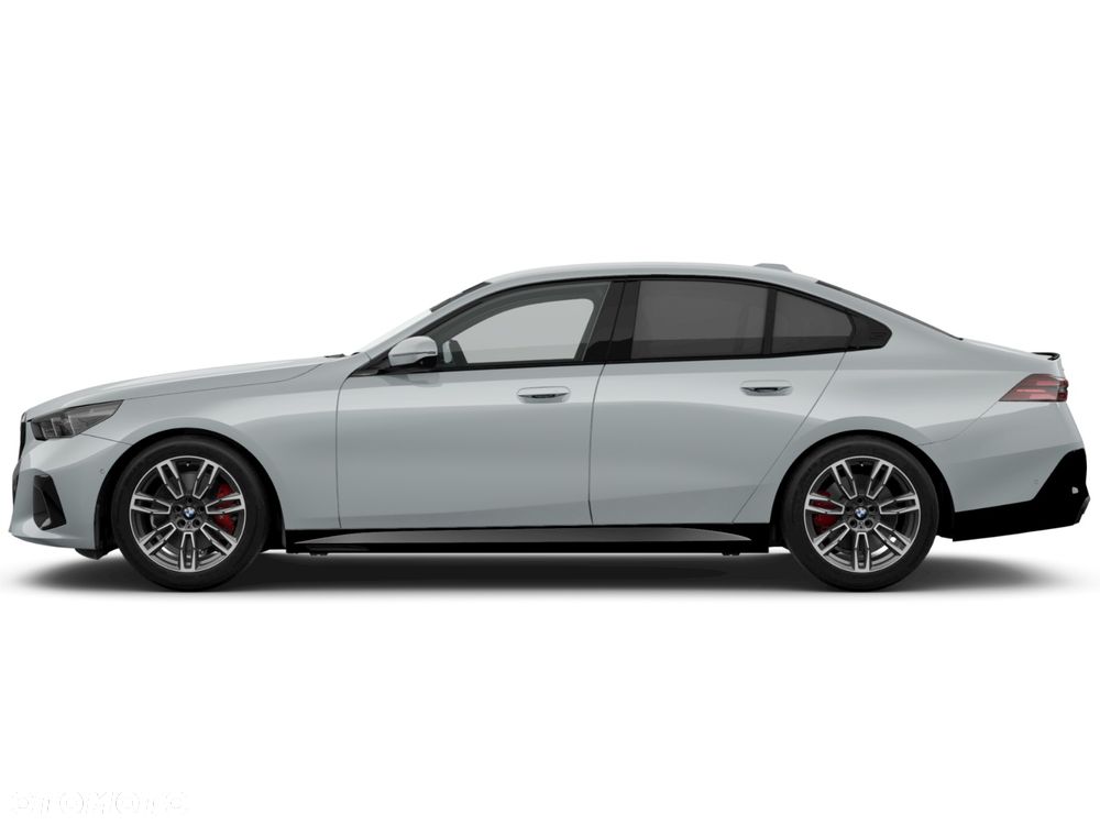 BMW Seria 5 520d xDrive mHEV M Sport Edition - 4