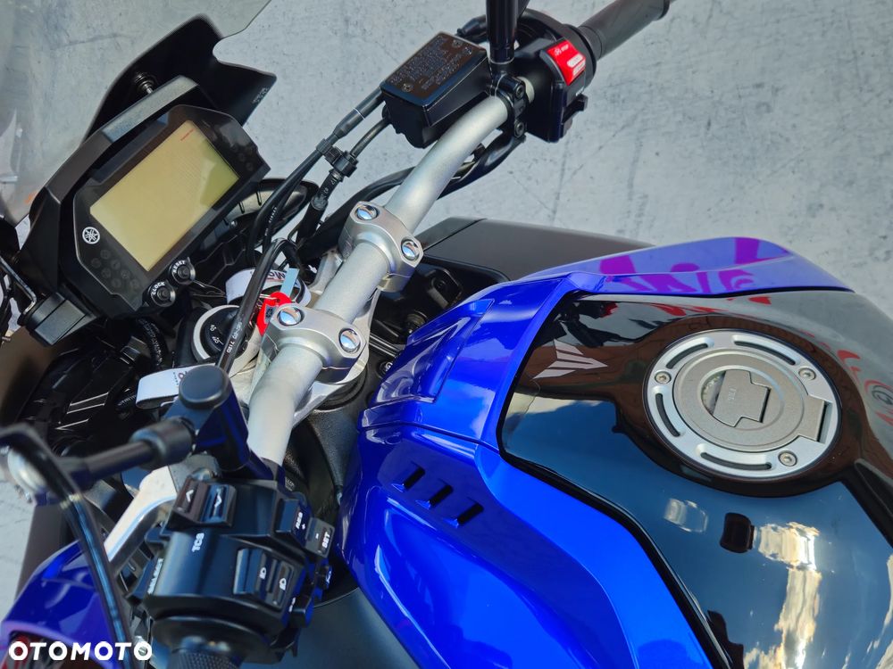 Yamaha MT - 11
