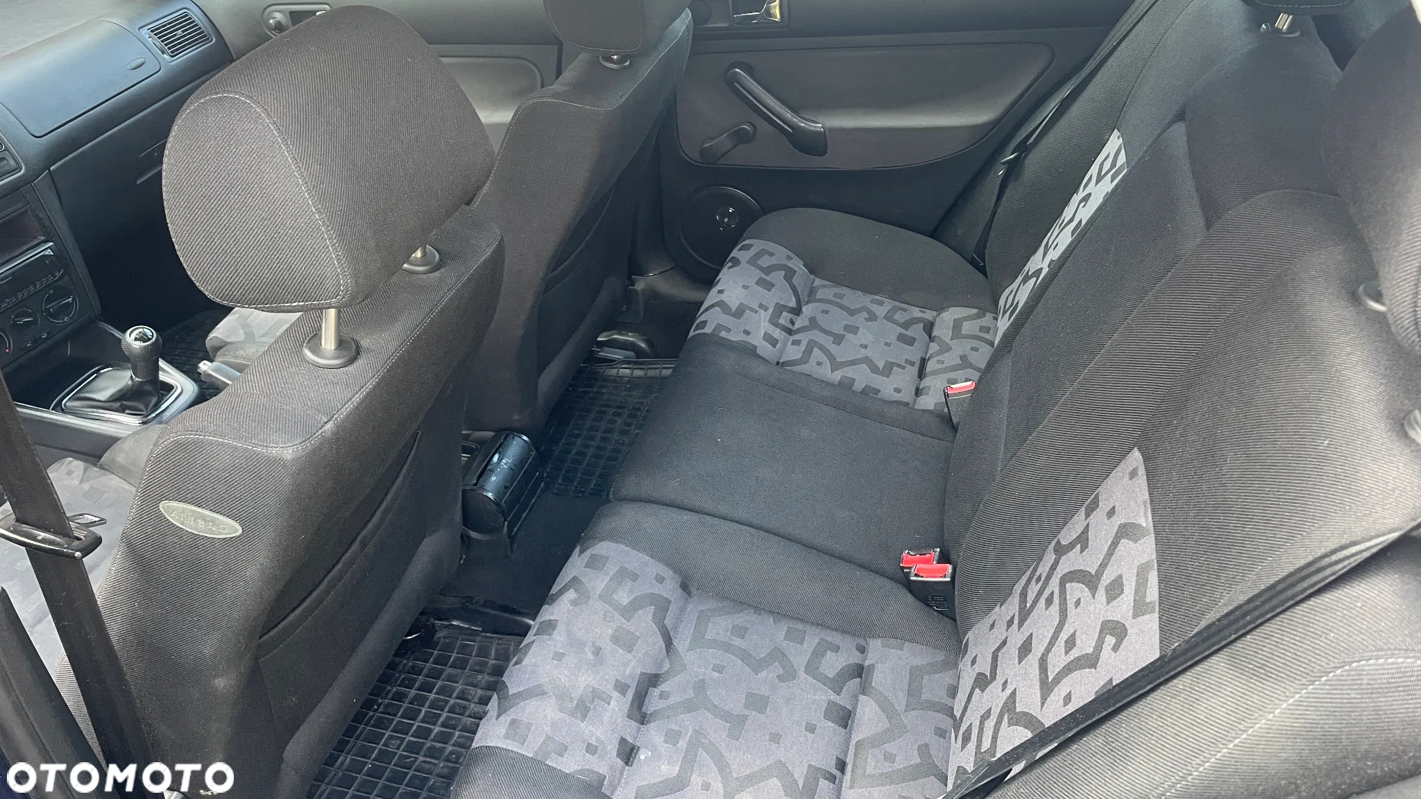 Volkswagen Golf 1.9 TDI - 7