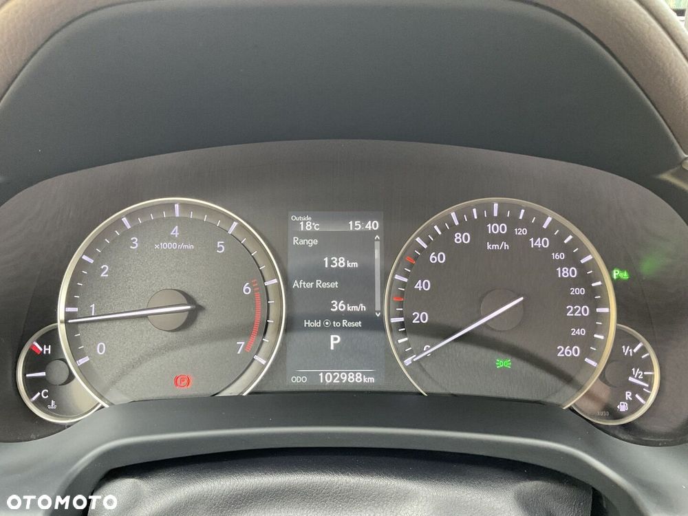Lexus RX - 27