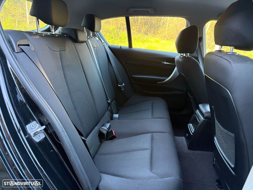 BMW 116 d Line Urban Auto - 21