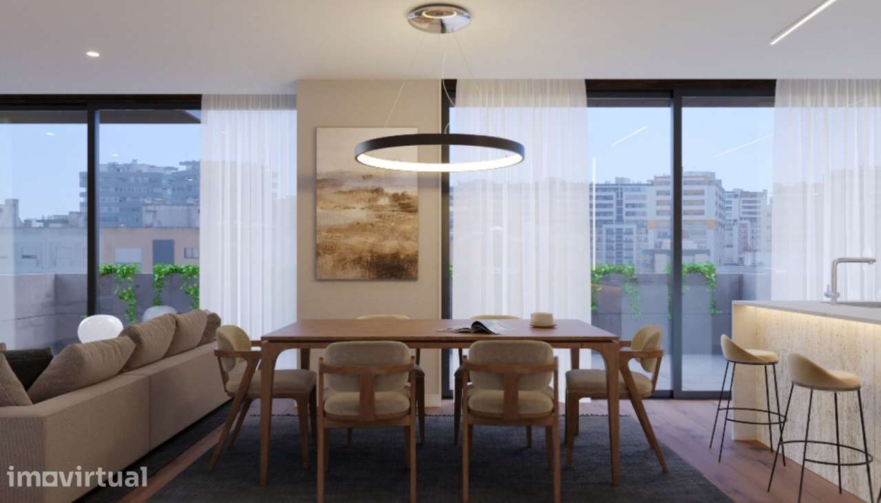 Apartamento T2 Duplex com varandas em Portimão, Algarve - Grande imagem: 5/37