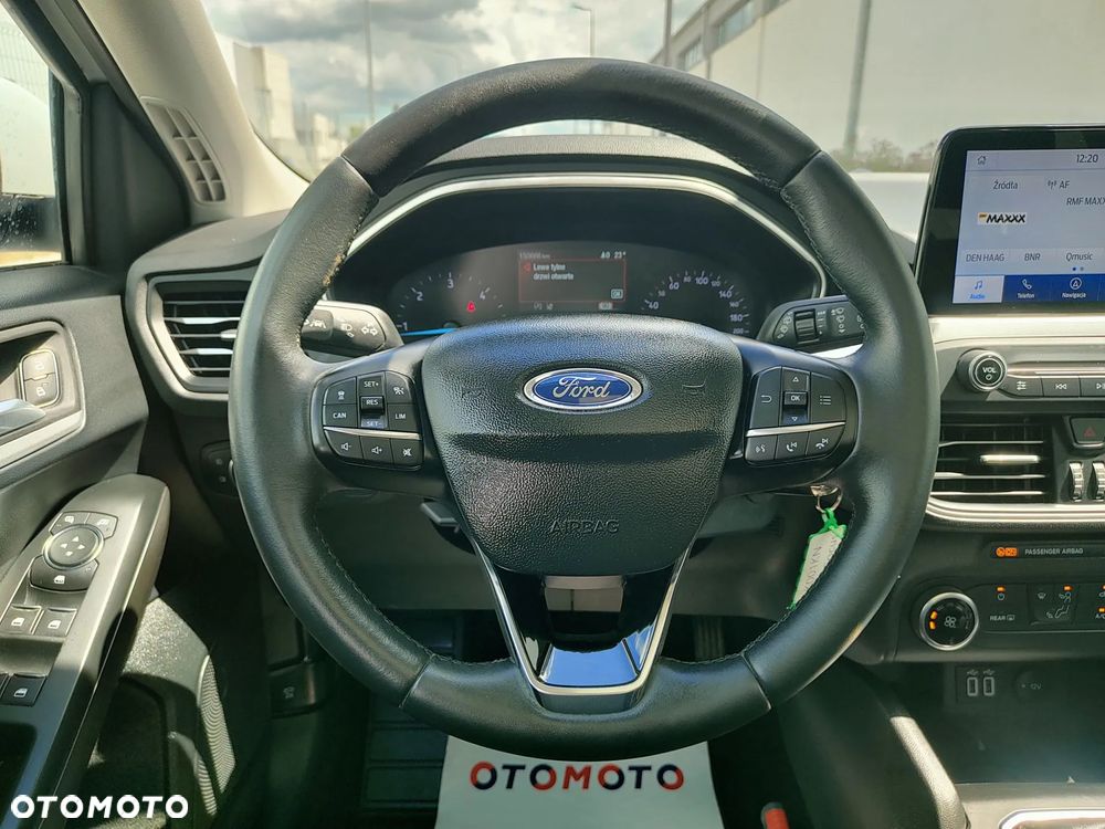 Ford Focus 1.5 EcoBlue Start-Stopp-System TITANIUM STYLE - 17
