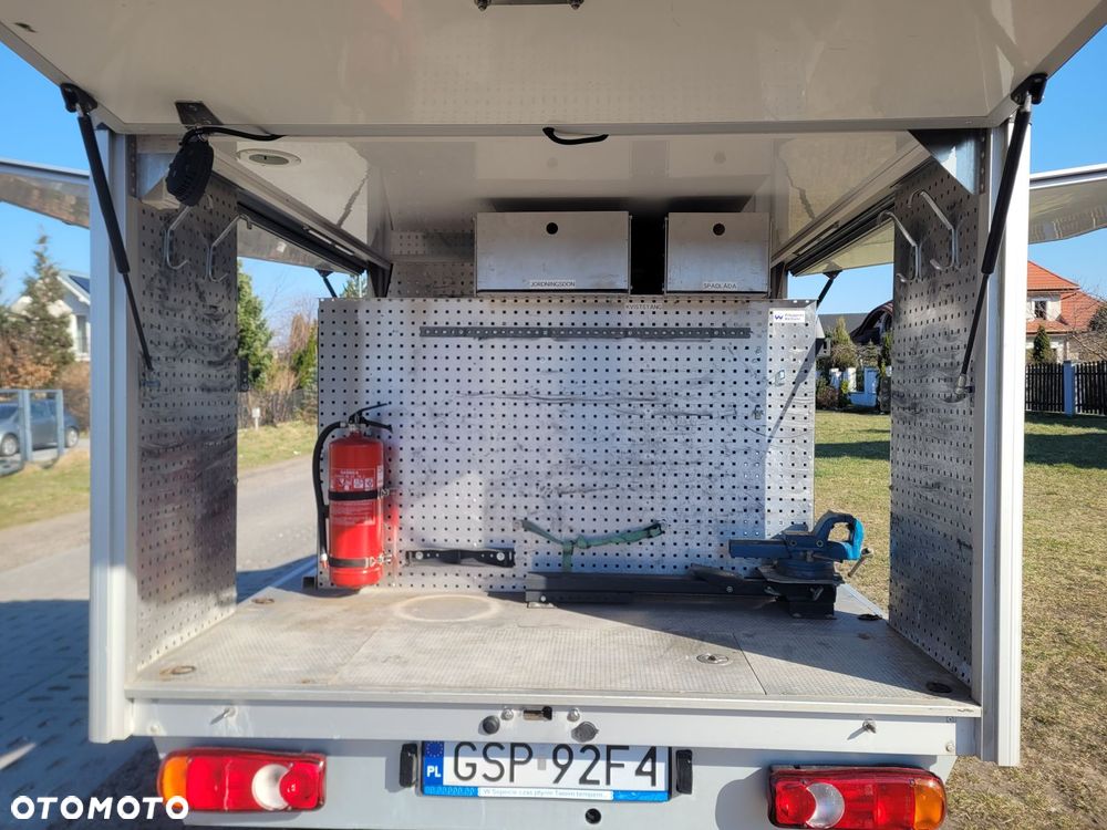 Ford Ranger XLT - 22