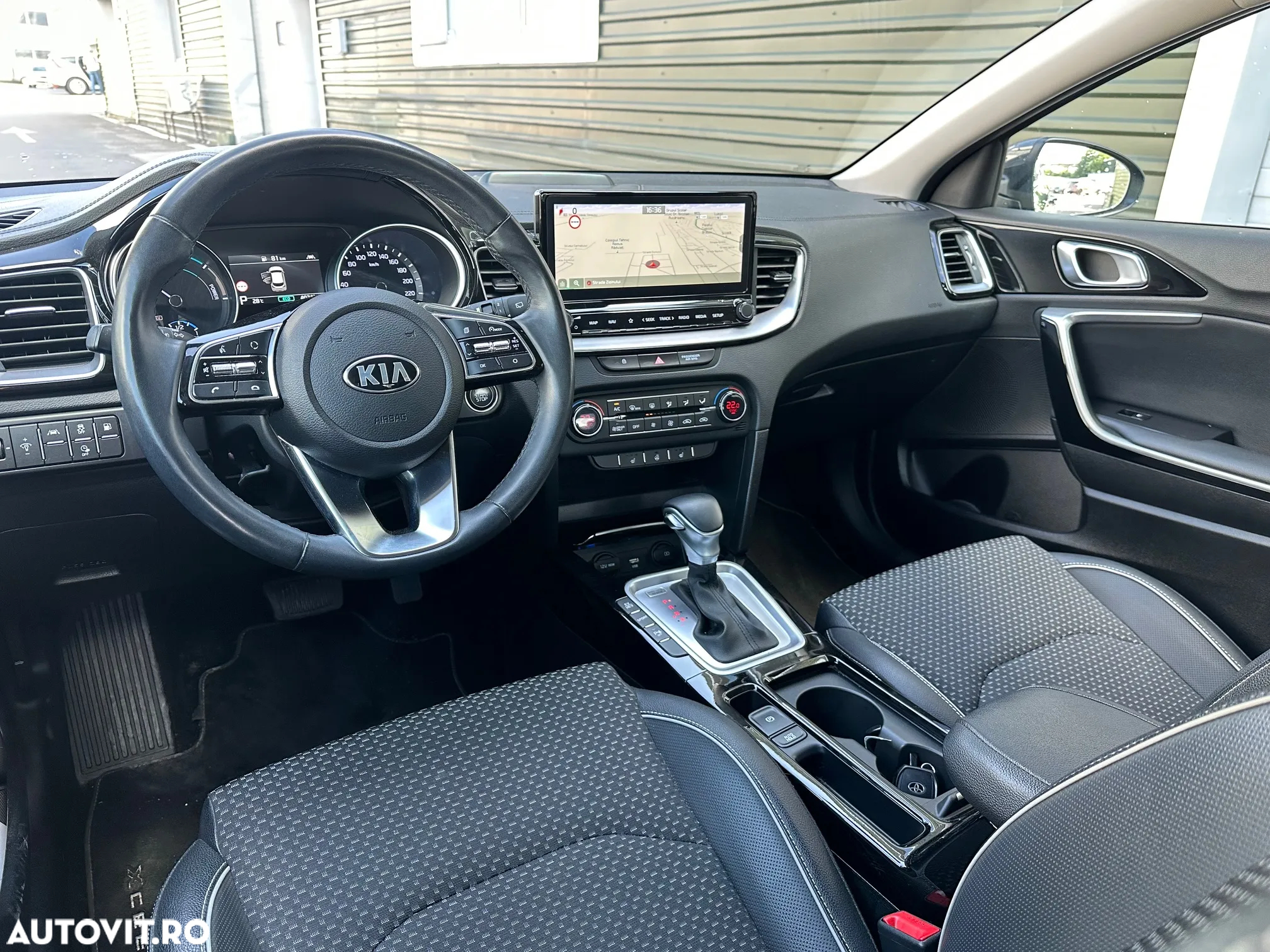 Kia XCeed 1.6 GDI DCT6 OPF Plug-in-Hybrid VISION - 24