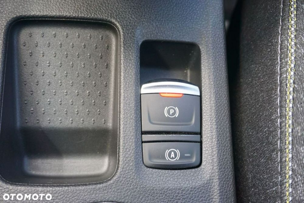 Renault Captur 1.0 TCe Techno - 25