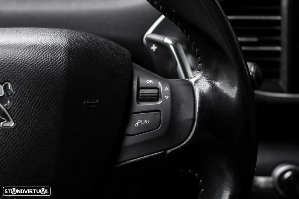 Peugeot 308 BlueHDi FAP 130 EAT8 Stop & Start Allure - 11