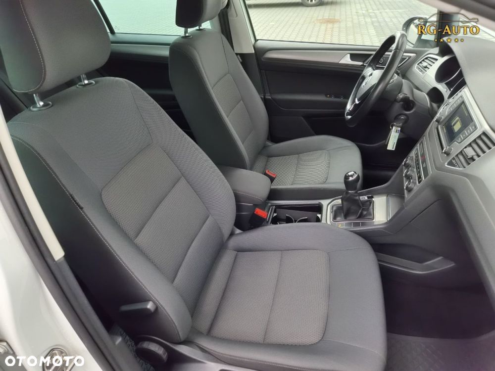 Volkswagen Golf Sportsvan - 27