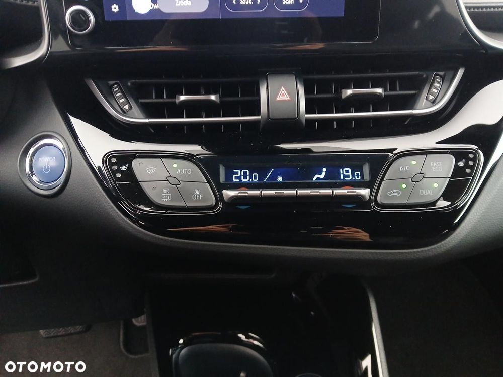 Toyota C-HR 1.8 Hybrid Style - 32