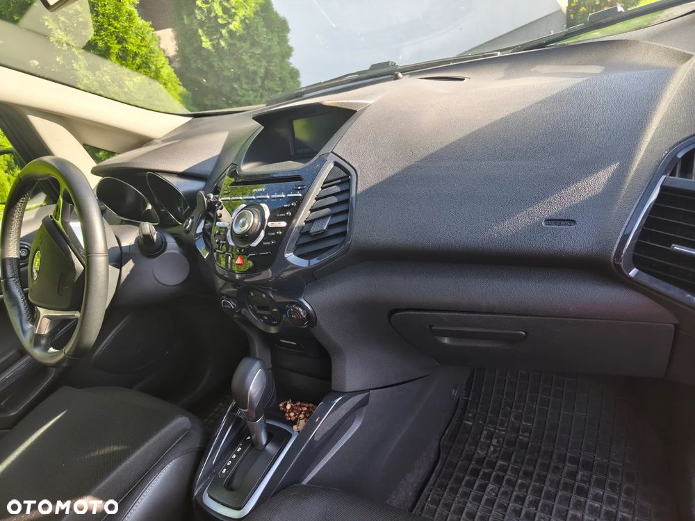 Ford EcoSport - 18
