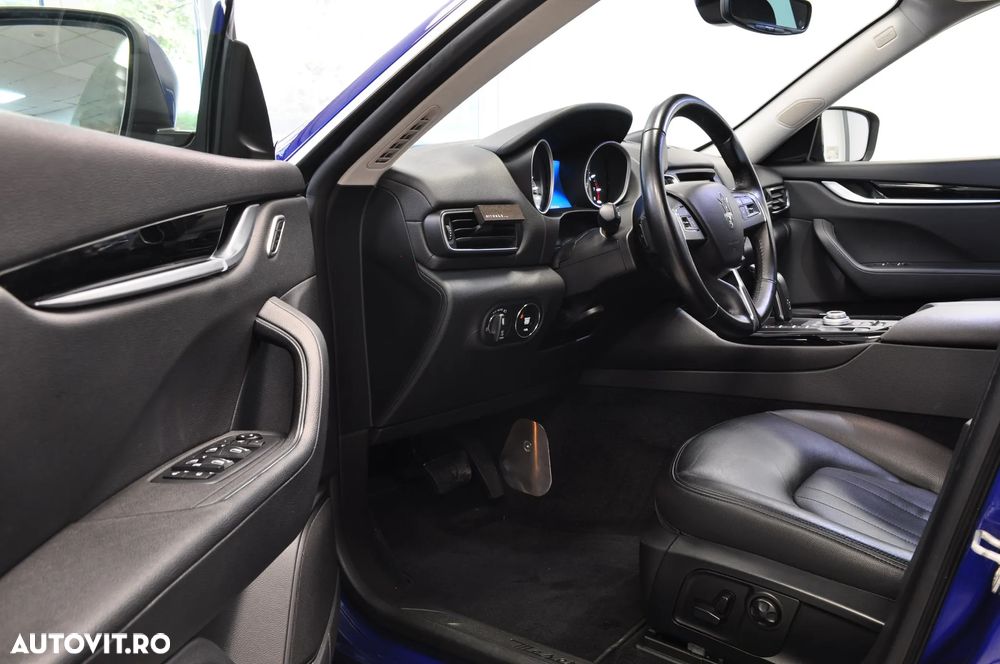 Maserati Levante - 11