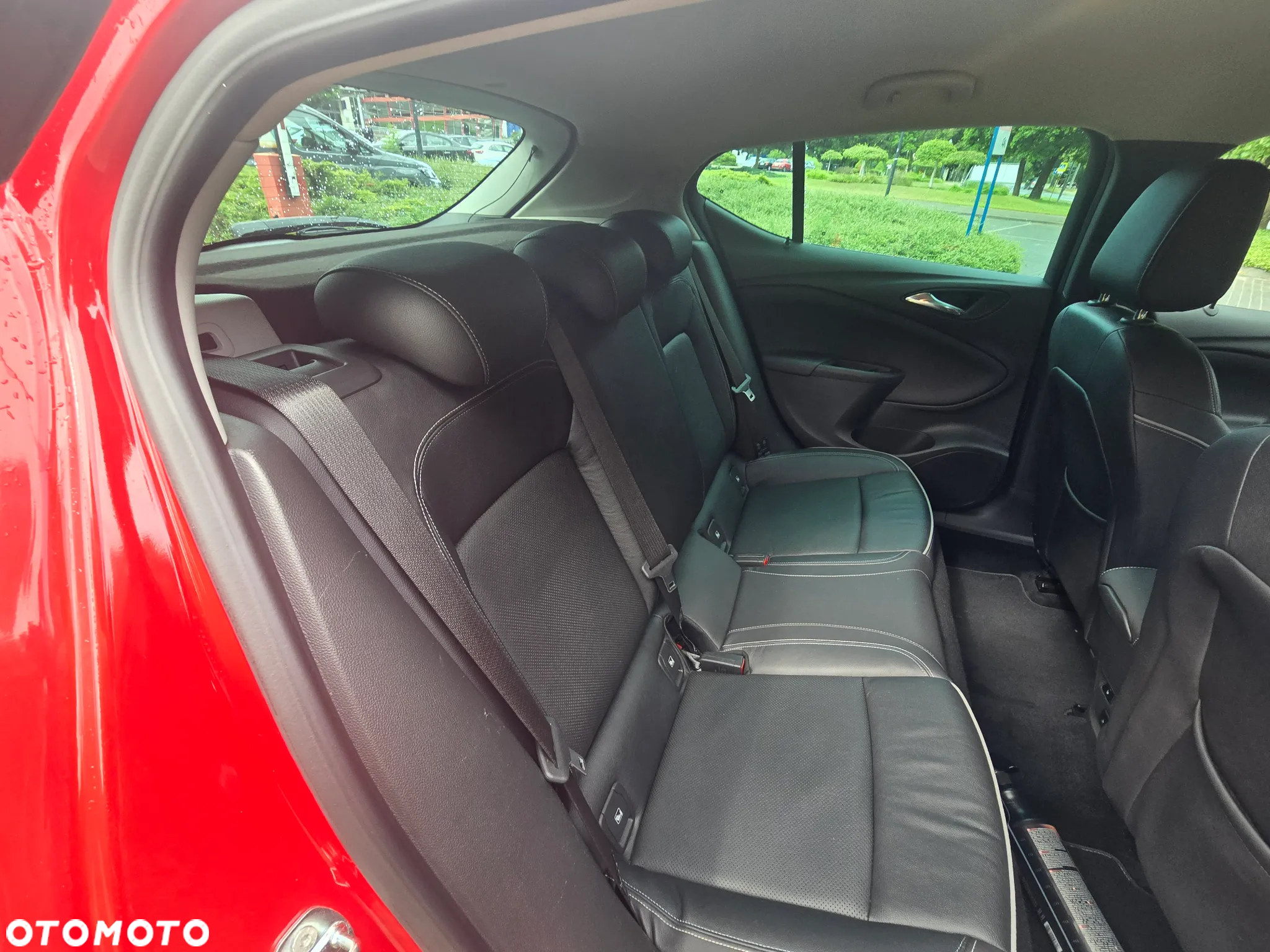 Opel Astra V 1.4 T Elite S&S - 16