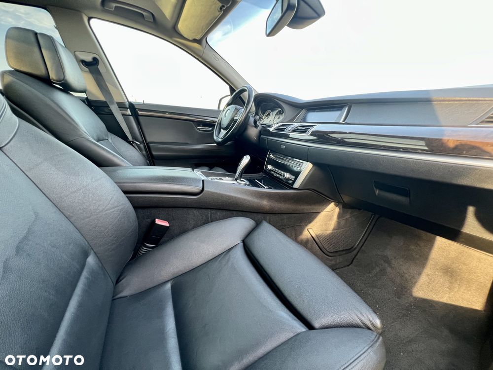 BMW Seria 5 530d Blue Performance Sport-Aut - 17