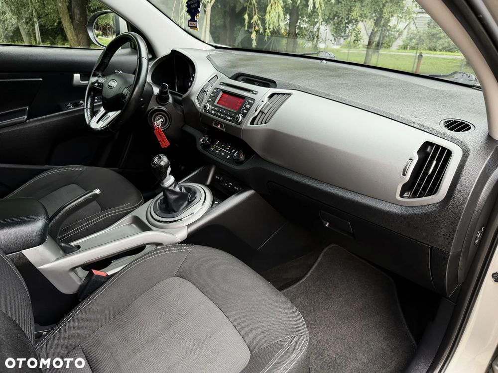 Kia Sportage 1.6 GDI 2WD Dream-Team Edition - 17