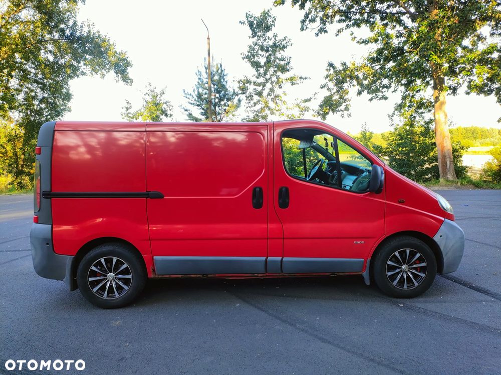 Opel Vivaro - 3
