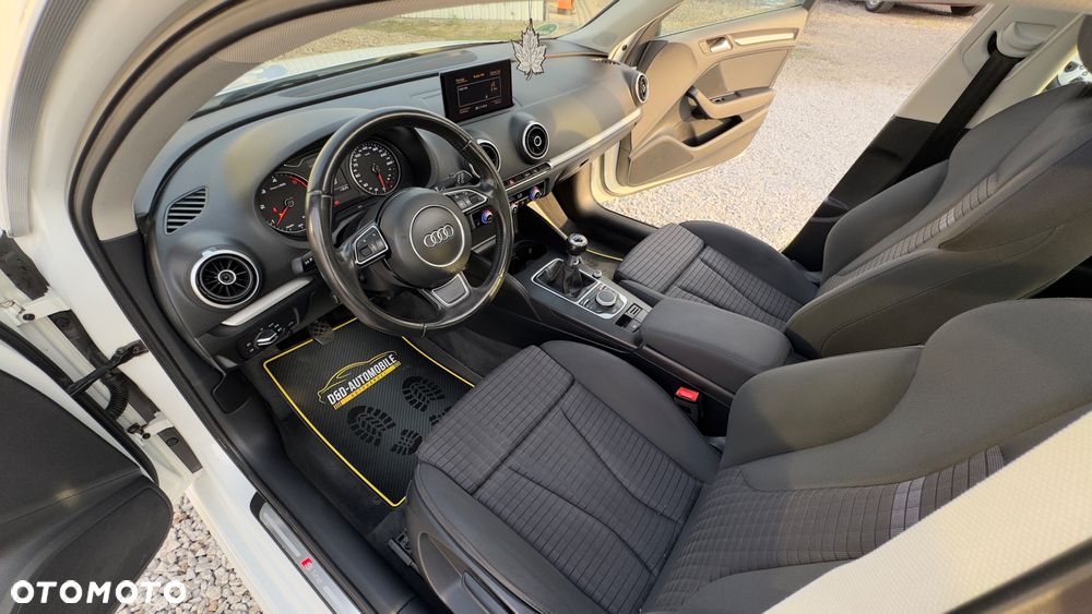 Audi A3 Sportback 2.0 TDI (clean diesel) S line Sportpaket - 28