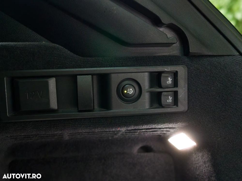 BMW Seria 3 - 24