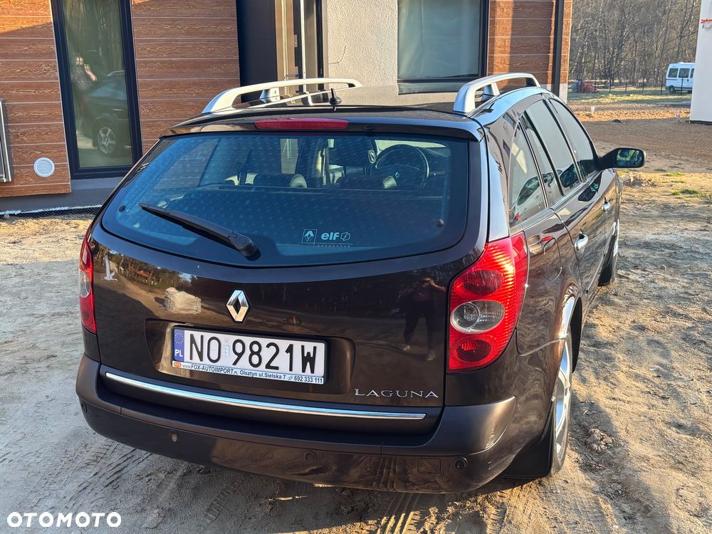 Renault Laguna 2.0 dCi FAP Initiale - 10