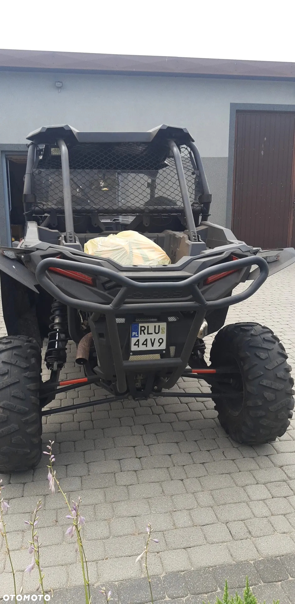 Polaris RZR