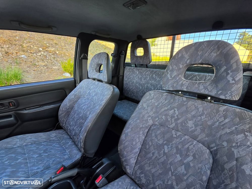 Mitsubishi L200 2.5 TD Club 3L - 7