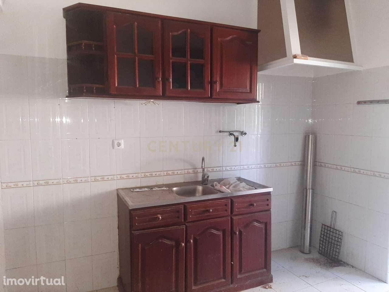 Moradia Bifamiliar com Anexo lote terreno 518m2, Vialonga, Vila Franca - Grande imagem: 2/22