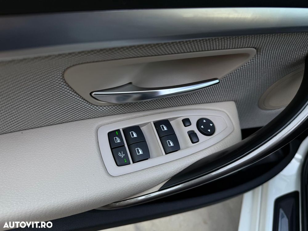 BMW Seria 3 - 24