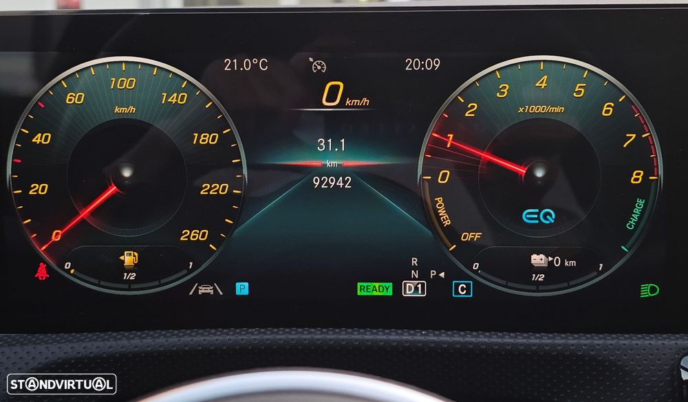 Mercedes-Benz CLA 250 - 26