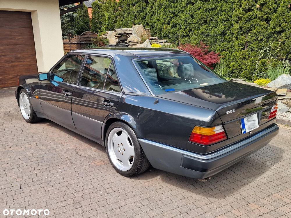 Mercedes-Benz W124 (1984-1993) - 4