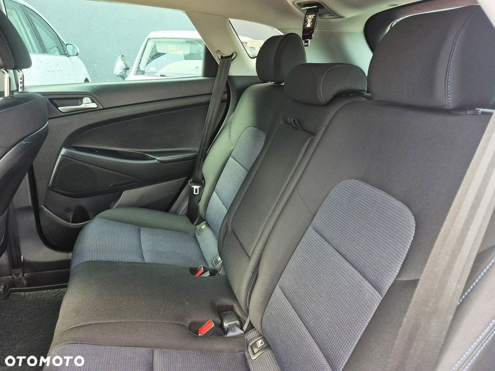 Hyundai Tucson 1.6 GDi Comfort 2WD - 19