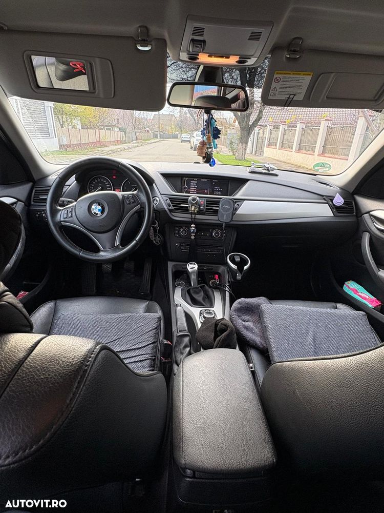 BMW X1 sDrive20d - 6