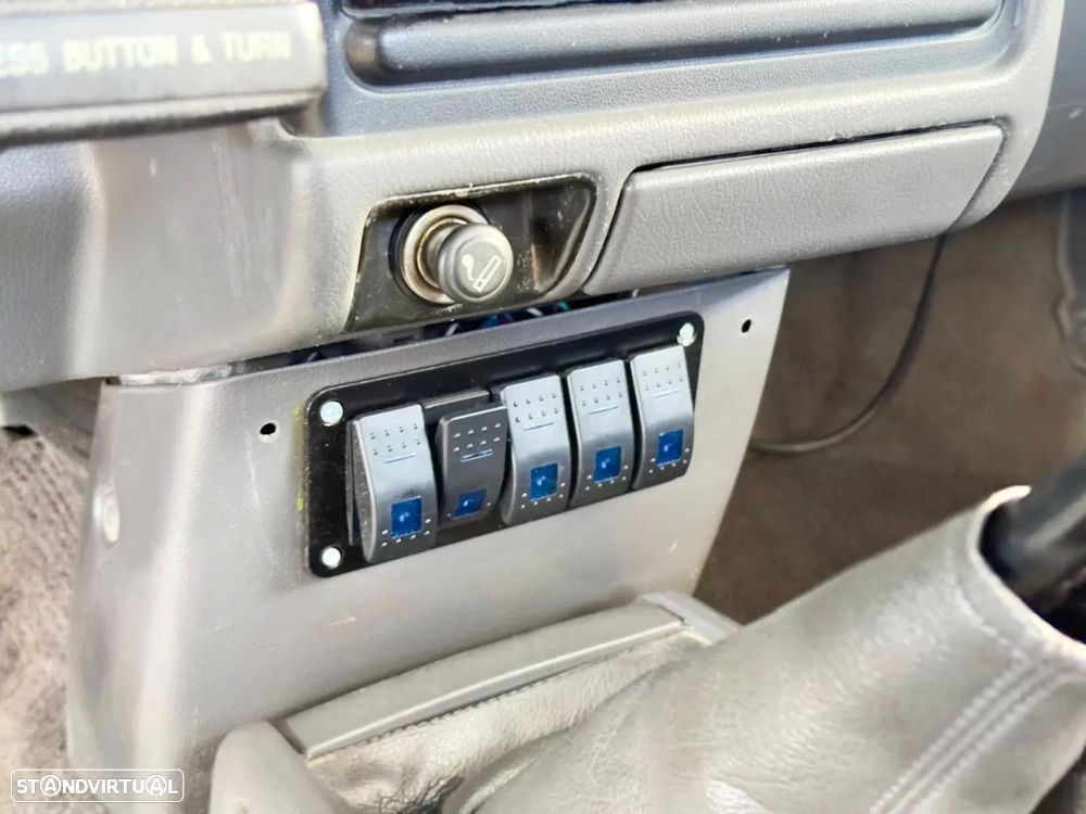 Toyota Hilux 2.4 D LN90L XCab - 24